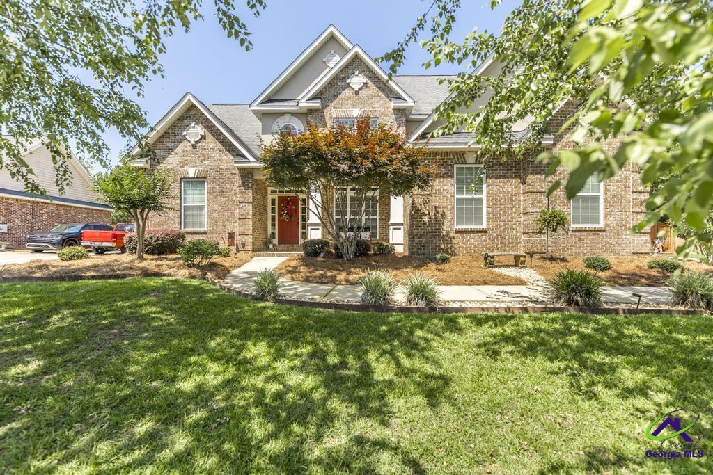 215 Wilson Creek Bend Property Photo 1