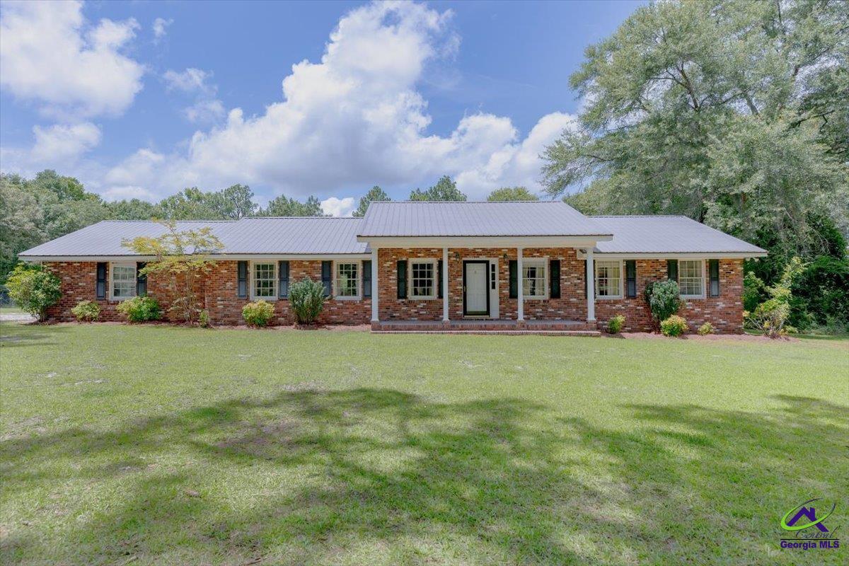 327 Jones Road Property Photo 1