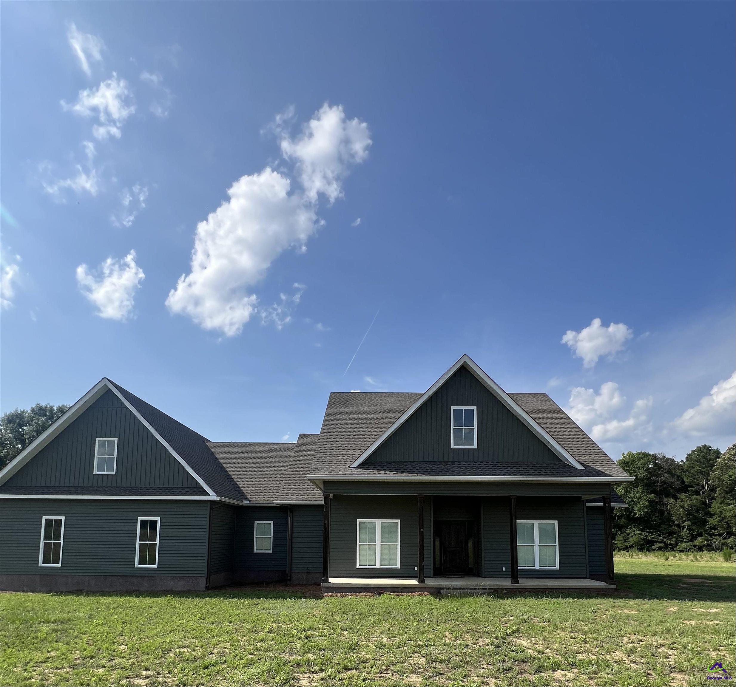2203 Old Macon Road Property Photo 1
