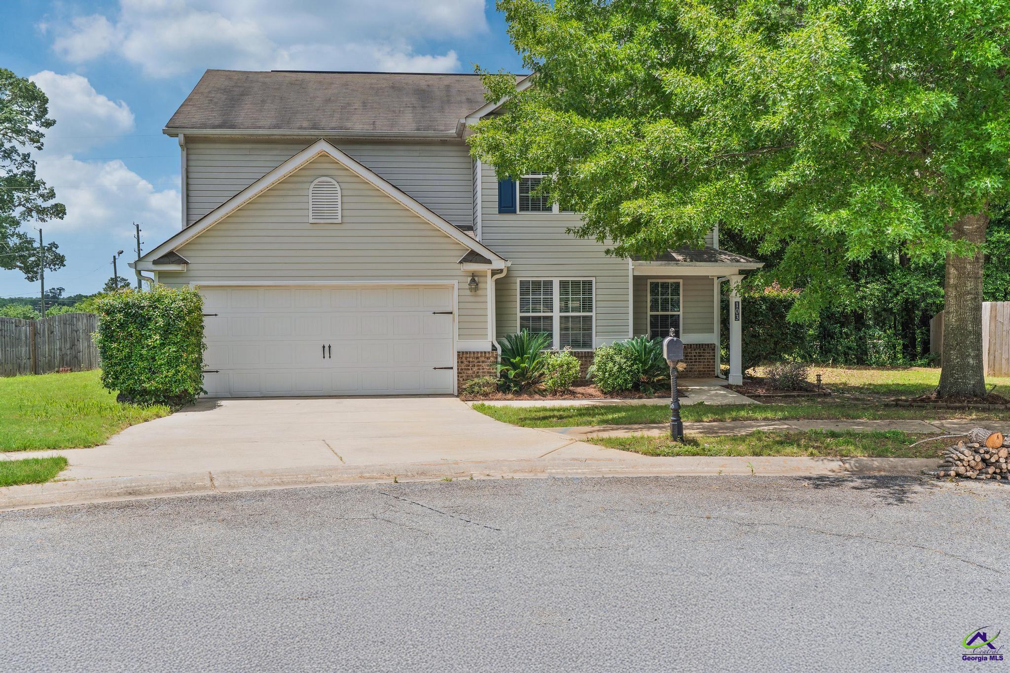 103 Steeple Court Property Photo 1