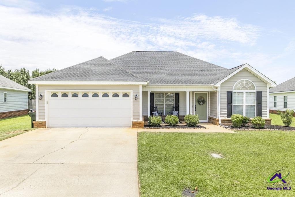 109 N Charity Lane Property Photo 1