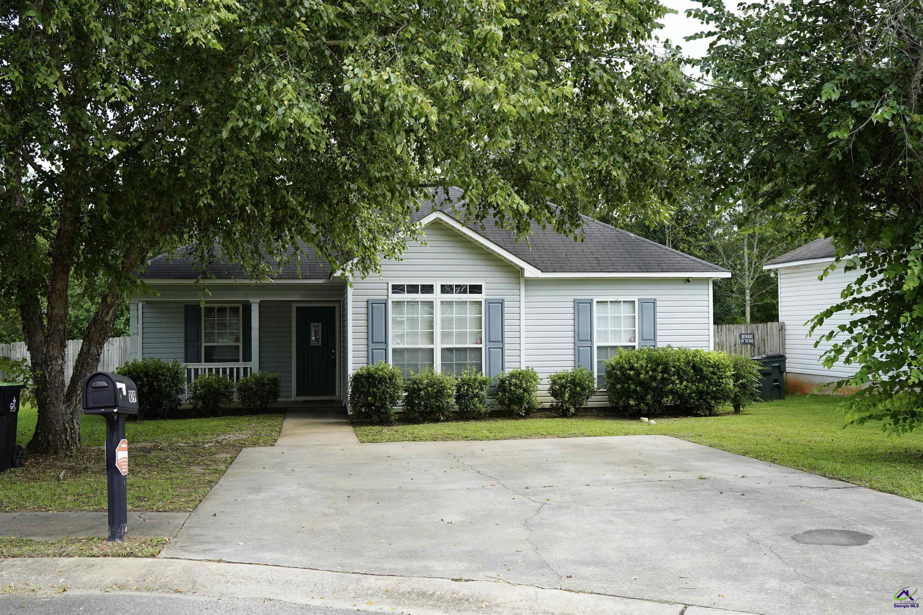 109 Candy Lane Property Photo 1