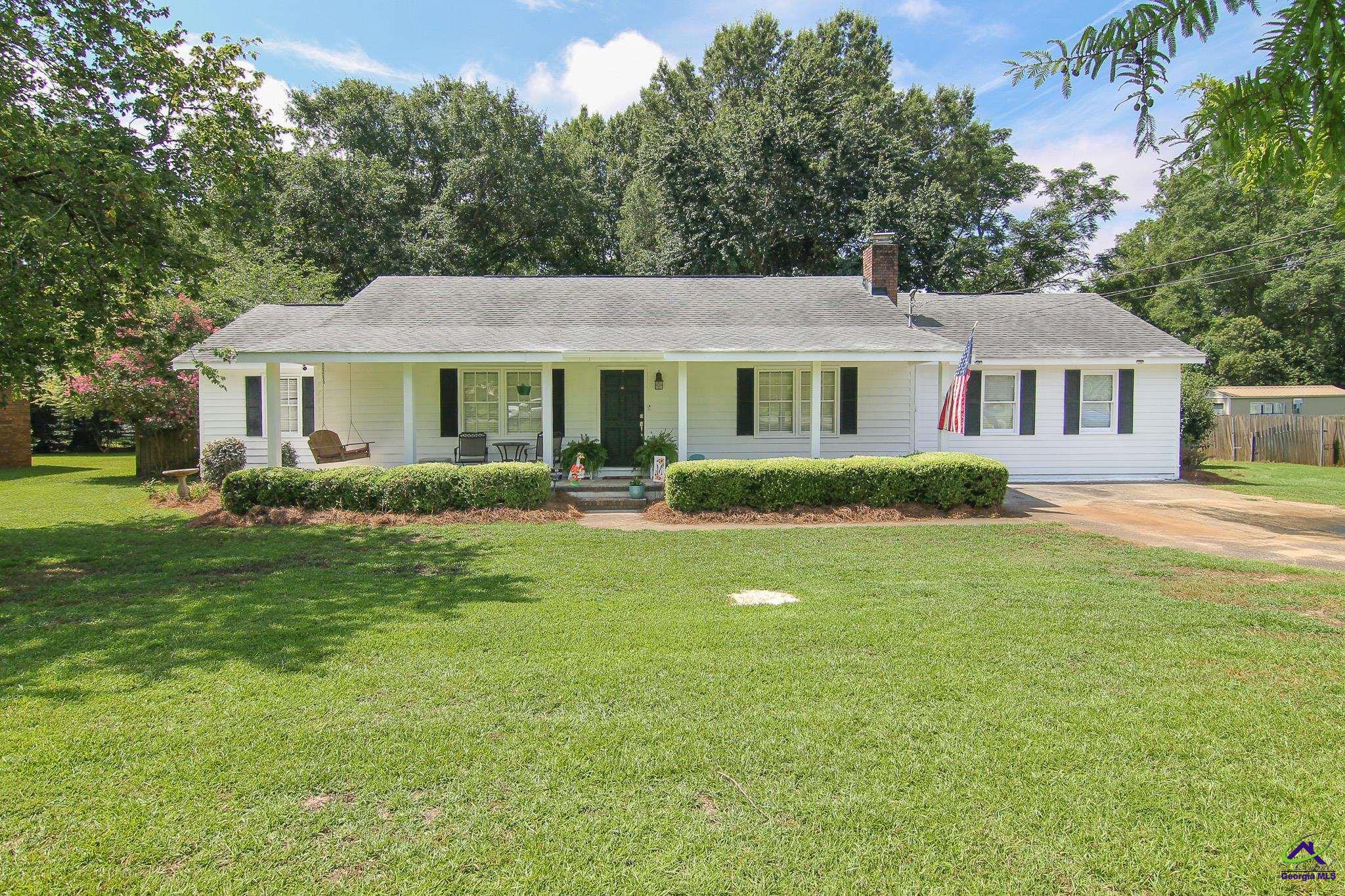 1404 Tucker Road Property Photo 1