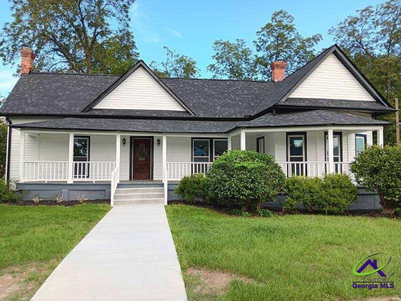 106 N Line Street