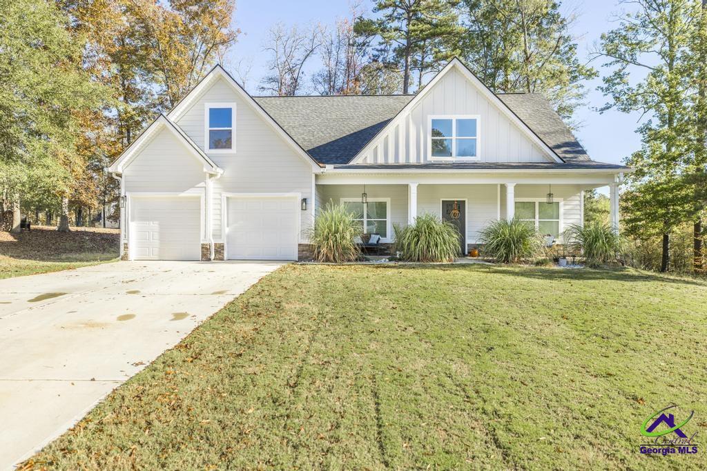 219 Diamond Place Property Photo 1