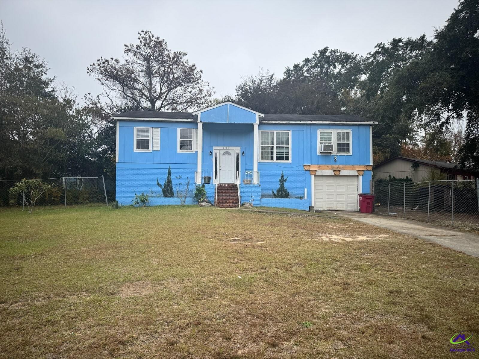 3434 Majestic Court Property Photo 1