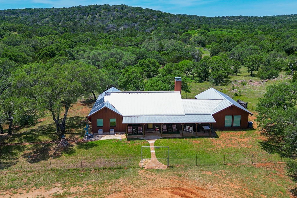 12759 S State Hwy 16 Property Photo 3