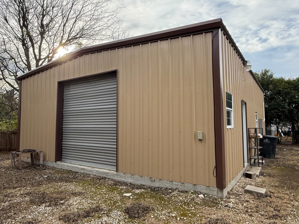 109 S 15th Street Property Photo 5