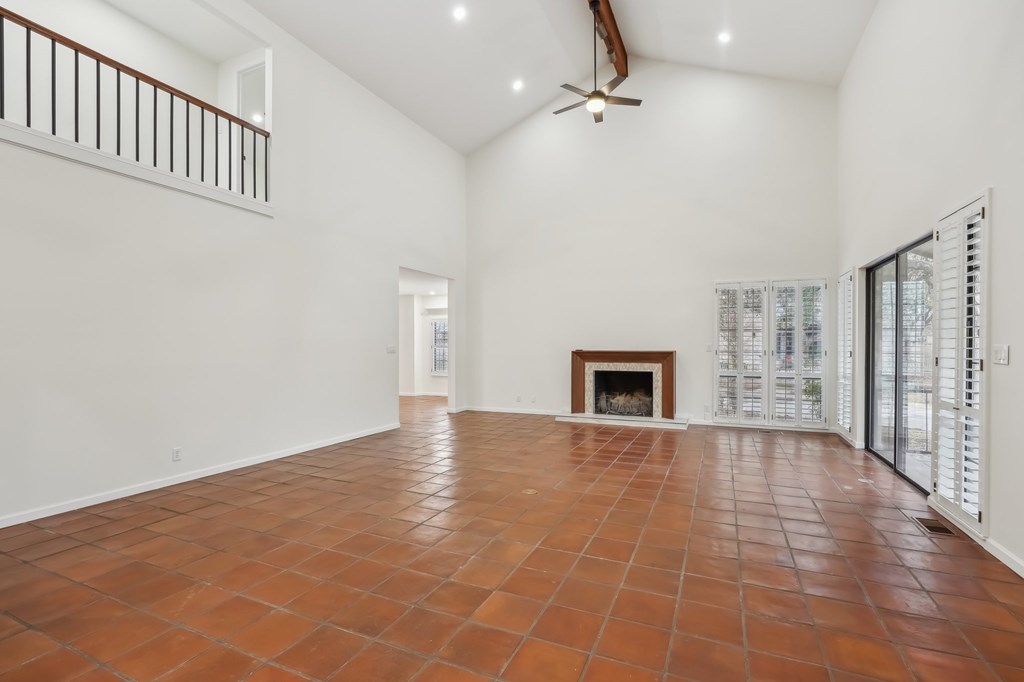 502 Oakland Hills Lane Property Photo 10