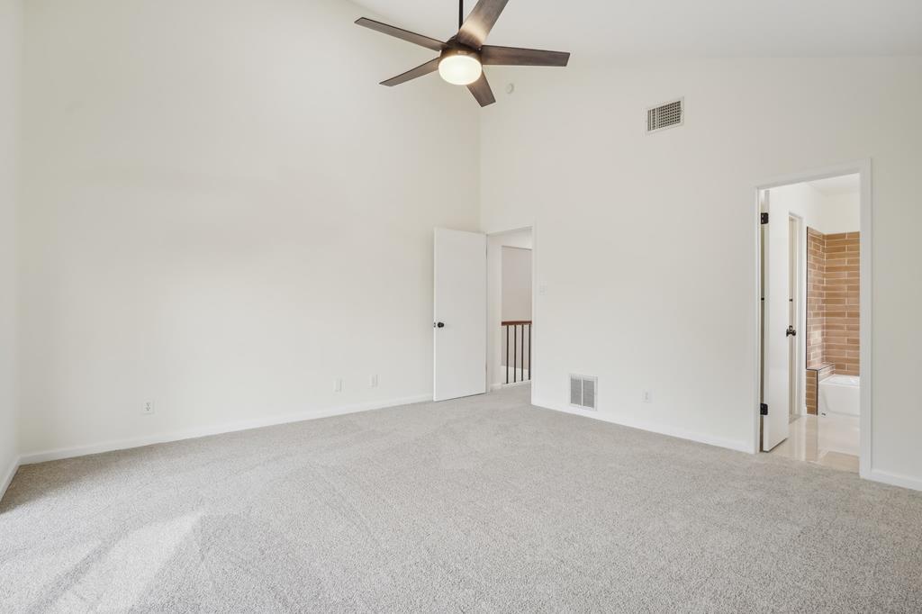 502 Oakland Hills Lane Property Photo 37