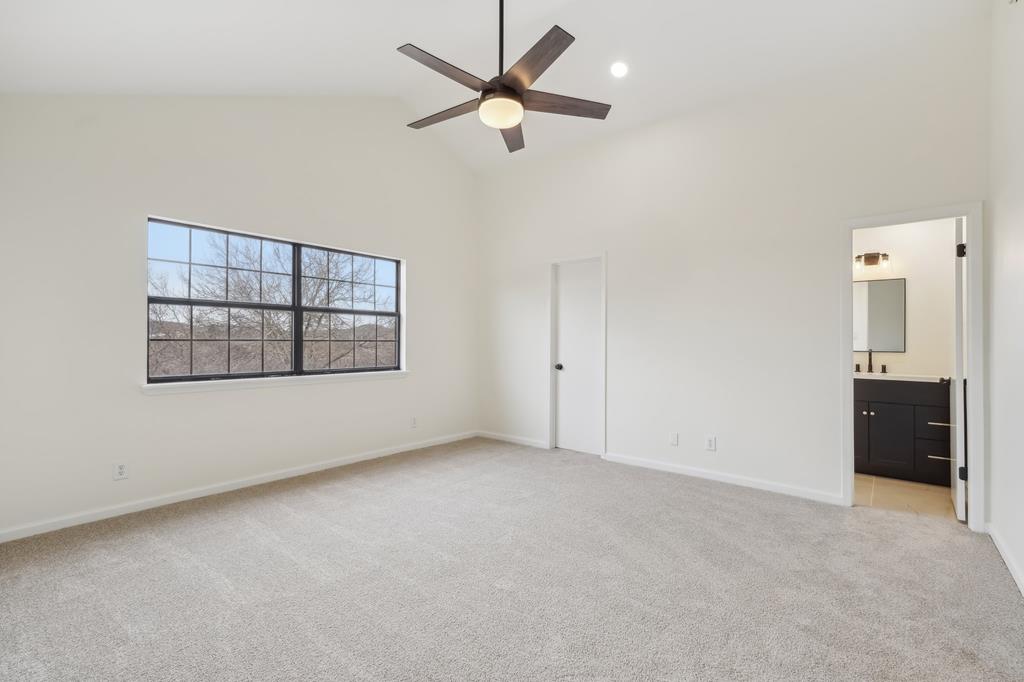 502 Oakland Hills Lane Property Photo 43