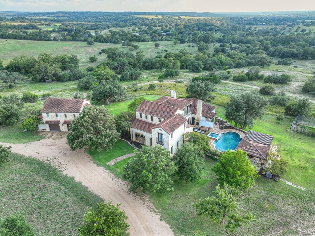 2975 Bear Creek Rd Property Photo