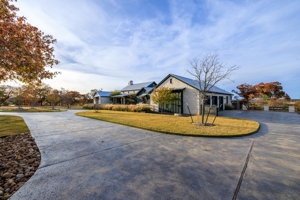 120 Fabelhaft Circle Property Photo 41