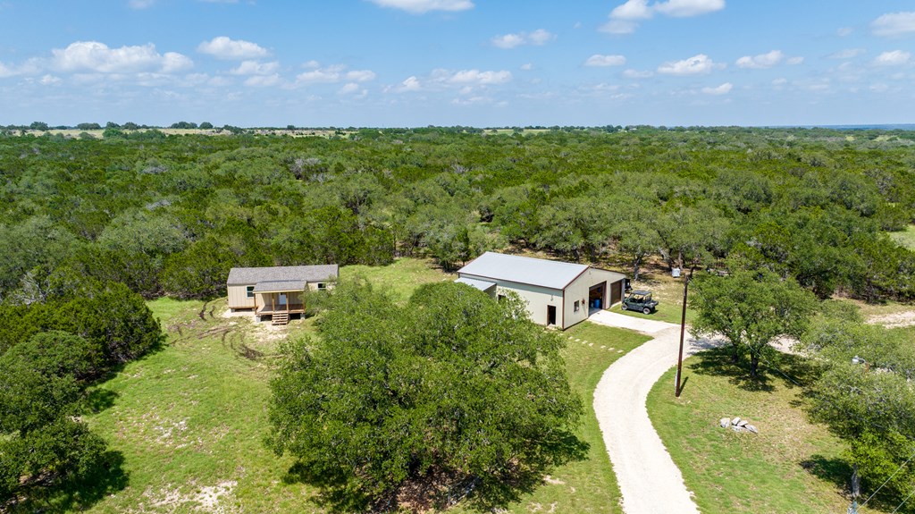 221 Coyote Trail Property Photo 33