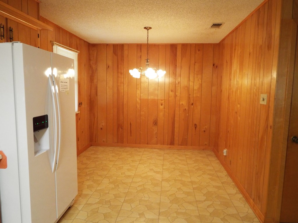 52 Meadows Ln Property Photo 11
