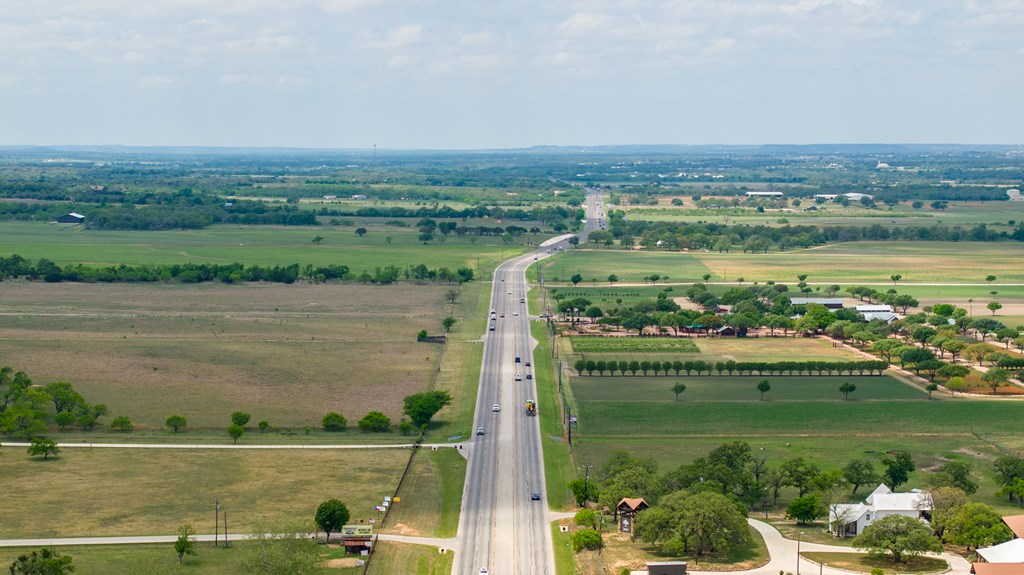 Tbd E Us Hwy 290 Property Photo 6