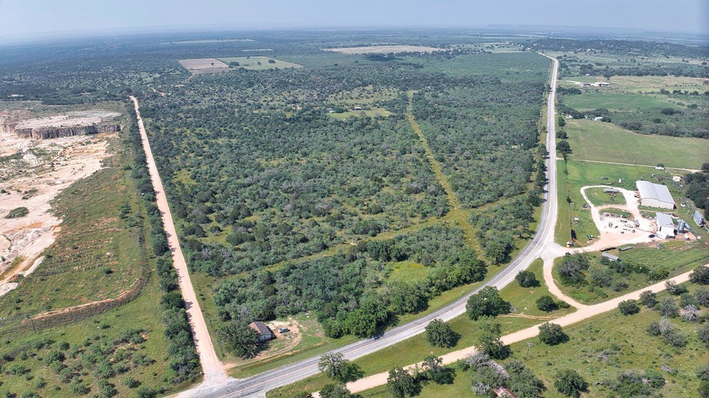 24715 N Us Hwy 377 Property Photo 2