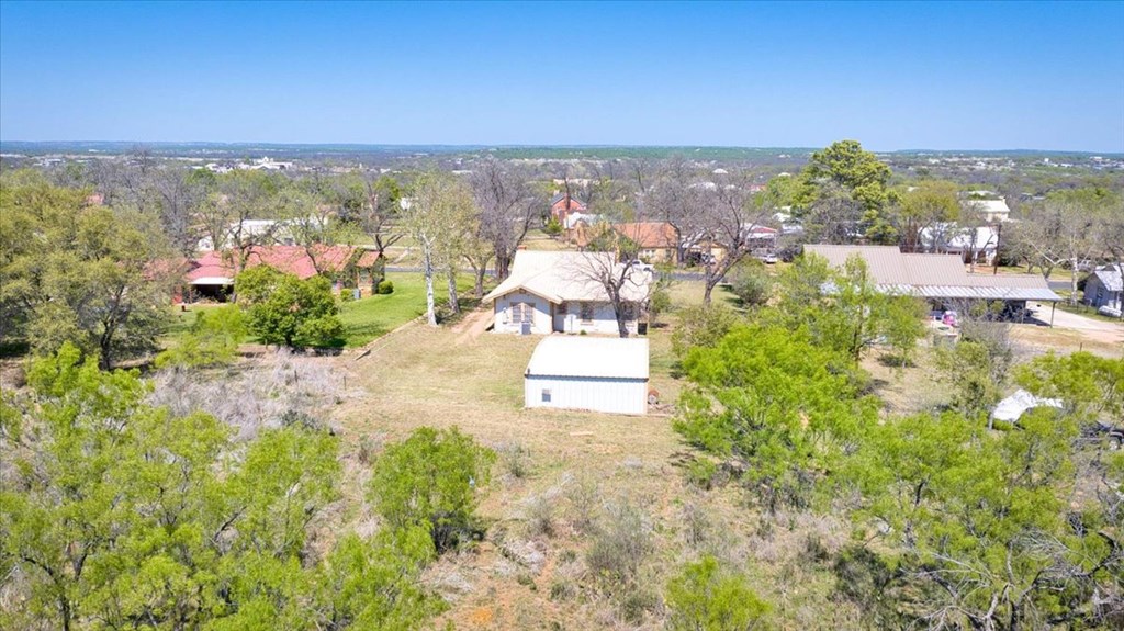 205 E Rainey Property Photo 33