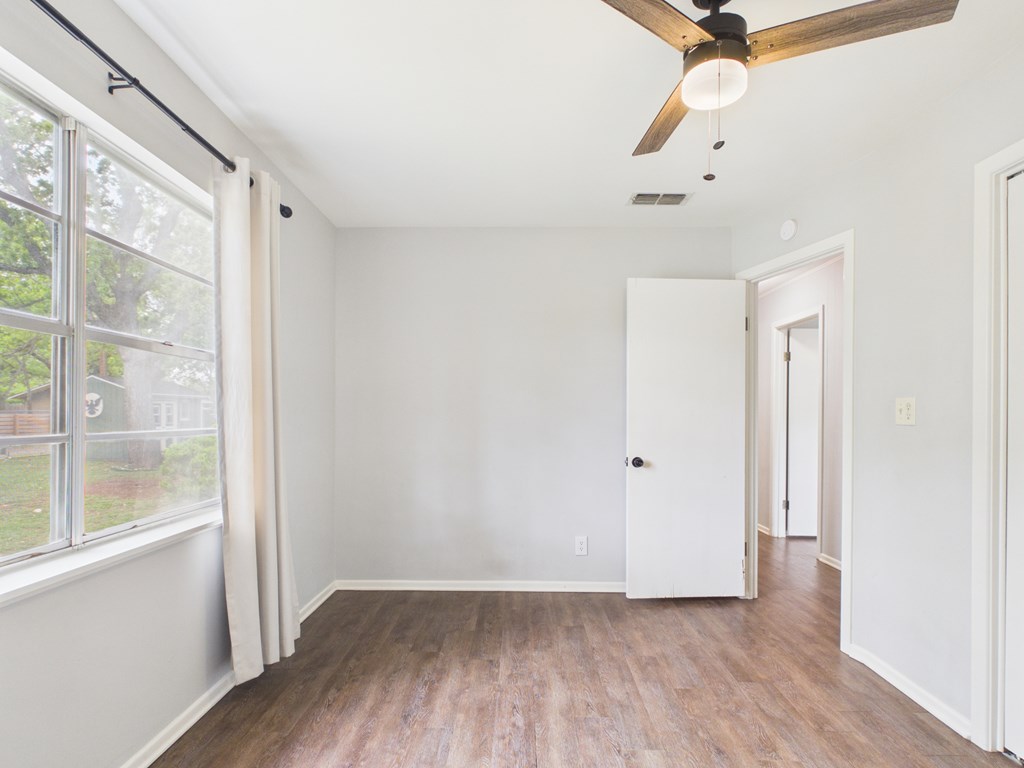 207 Skylark Property Photo 17