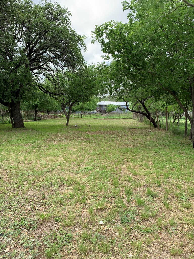 1308 S Melville Property Photo 5