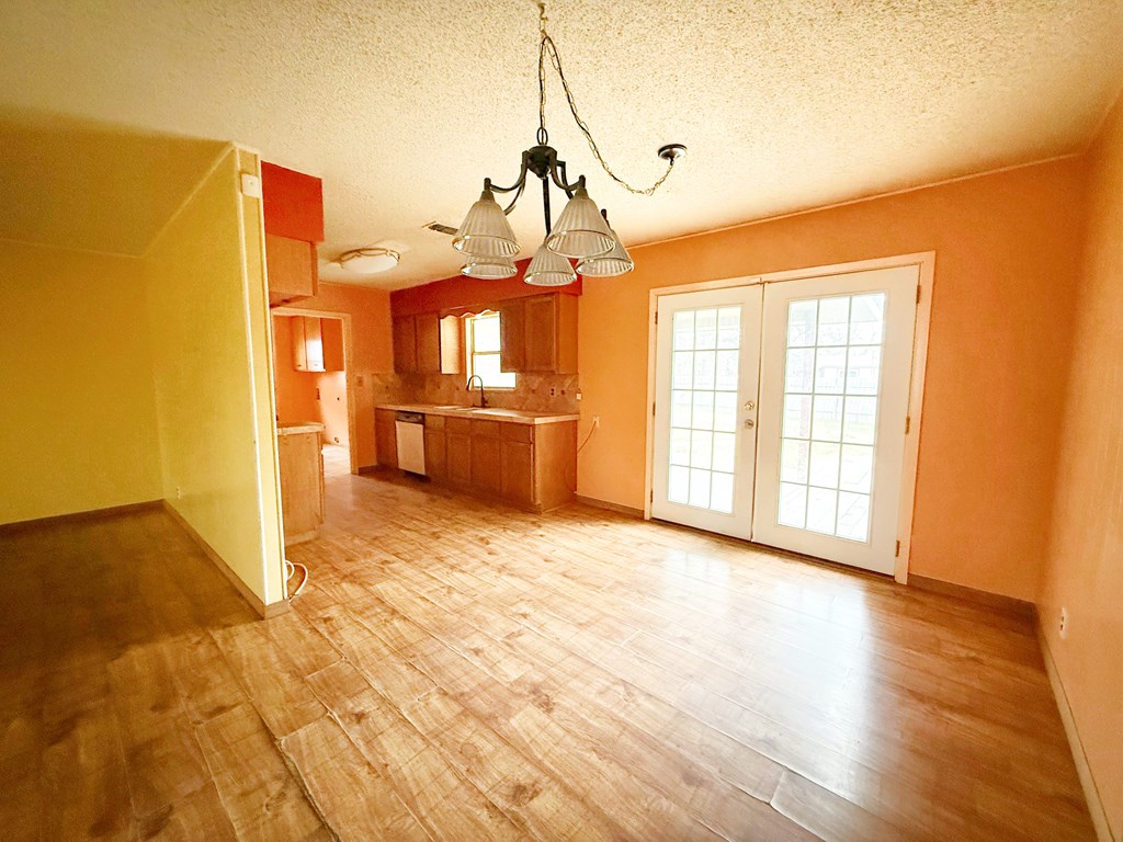 607 N Bowie Property Photo 21