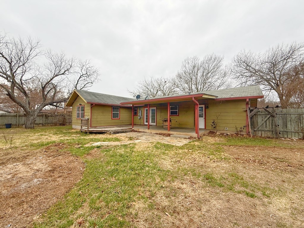 607 N Bowie Property Photo 29