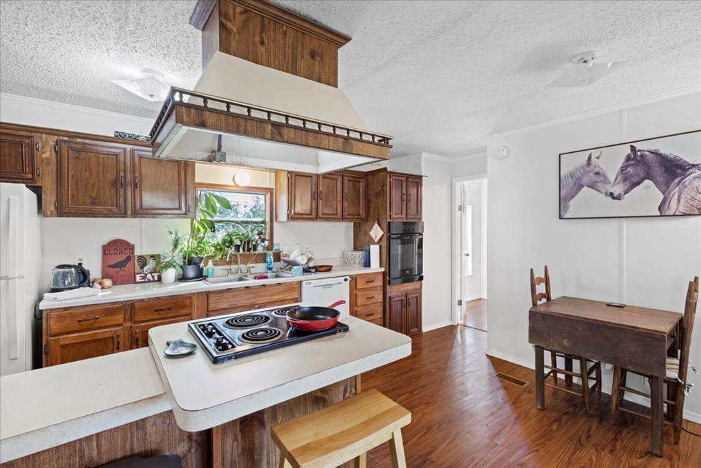 1411 Democrat St # C Property Photo 27