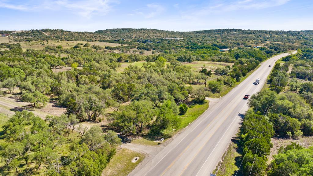 6590 Us Hwy 290 Property Photo 1