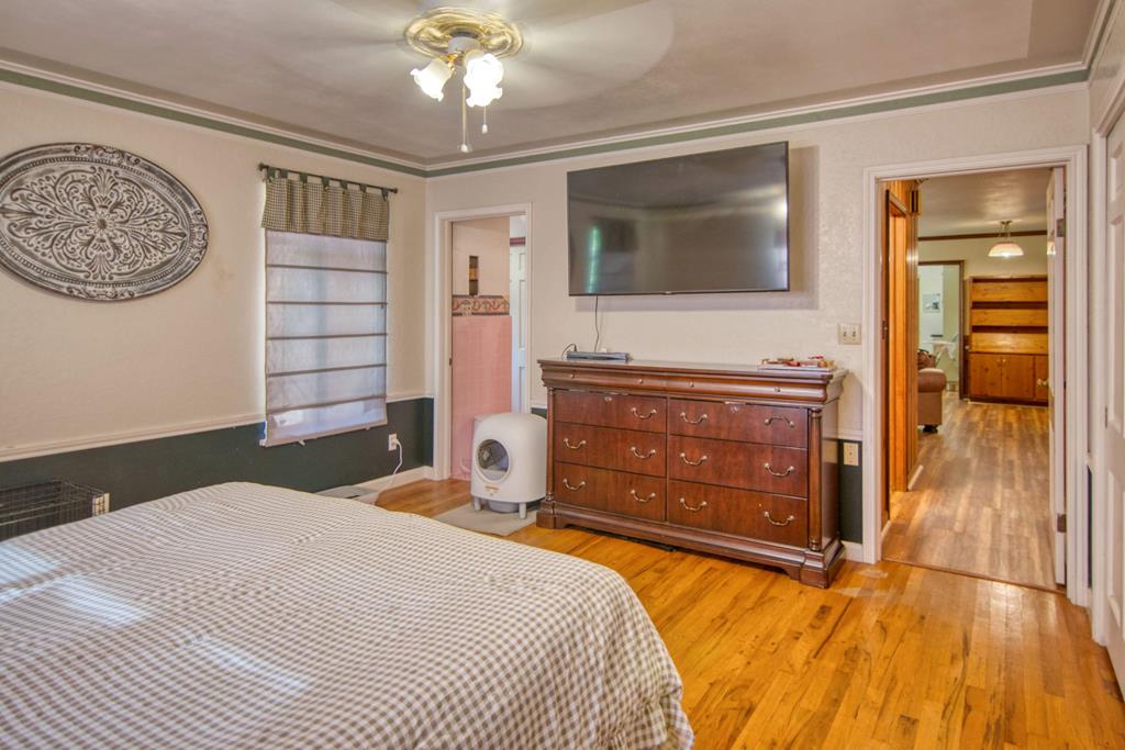 325 E Rainey Property Photo 24