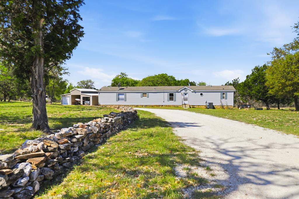 912 Alamo Rd Property Photo