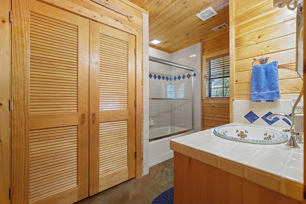 240 Granite Lake Trail Property Photo 18