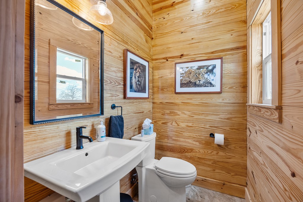 4205 Fredericksburg Rd. Property Photo 52
