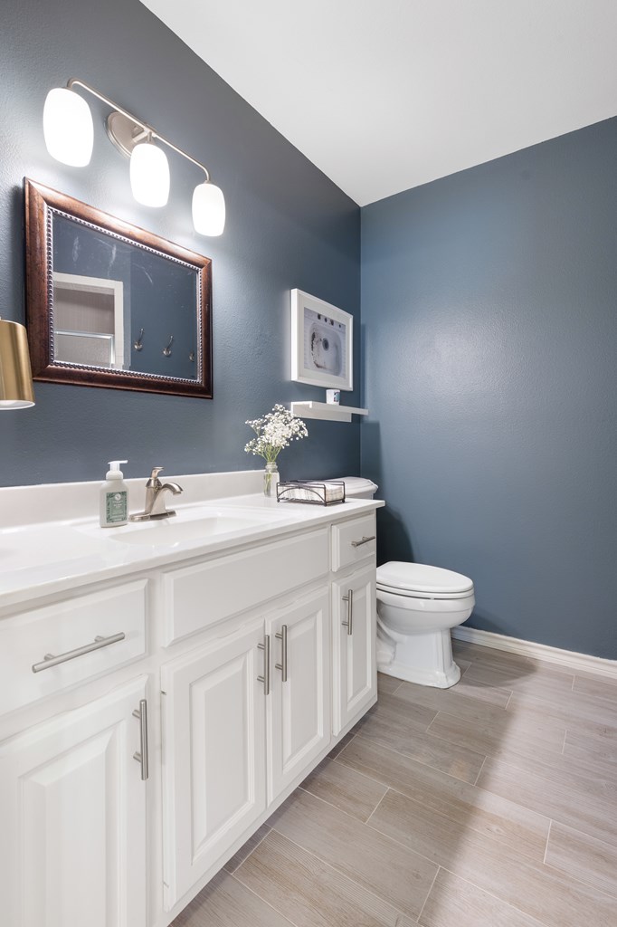 1003 Avenue A Property Photo 12