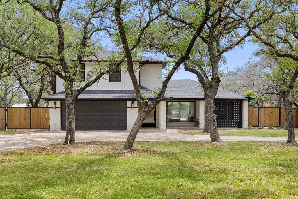 607 Liveoak Dr Property Photo 31