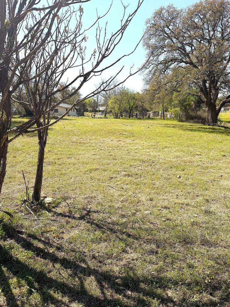 00 E Navarro St Property Photo 3
