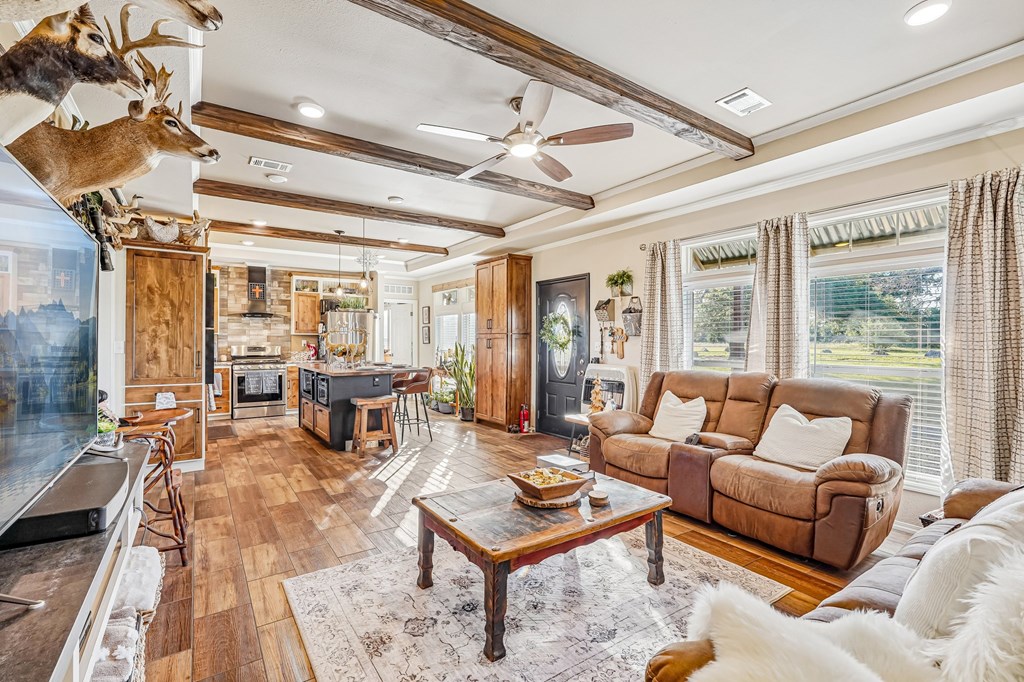 378 Aime Real Ranch Rd Property Photo 7
