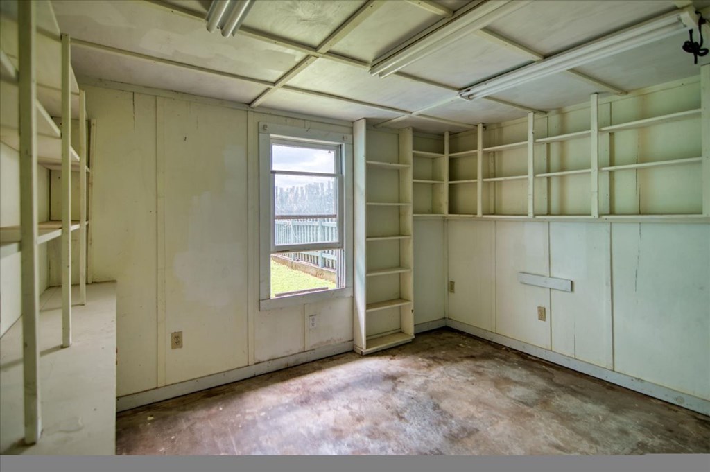 631 Westmoreland St Property Photo 34