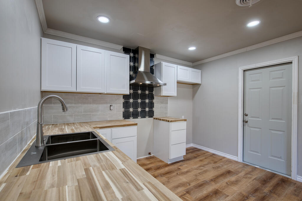 202 Bluebonnet Property Photo 16