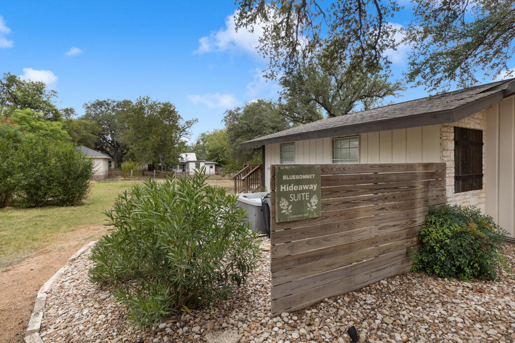 202 Bluebonnet Property Photo 31