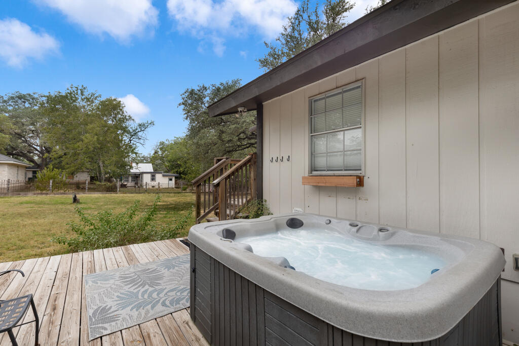 202 Bluebonnet Property Photo 34
