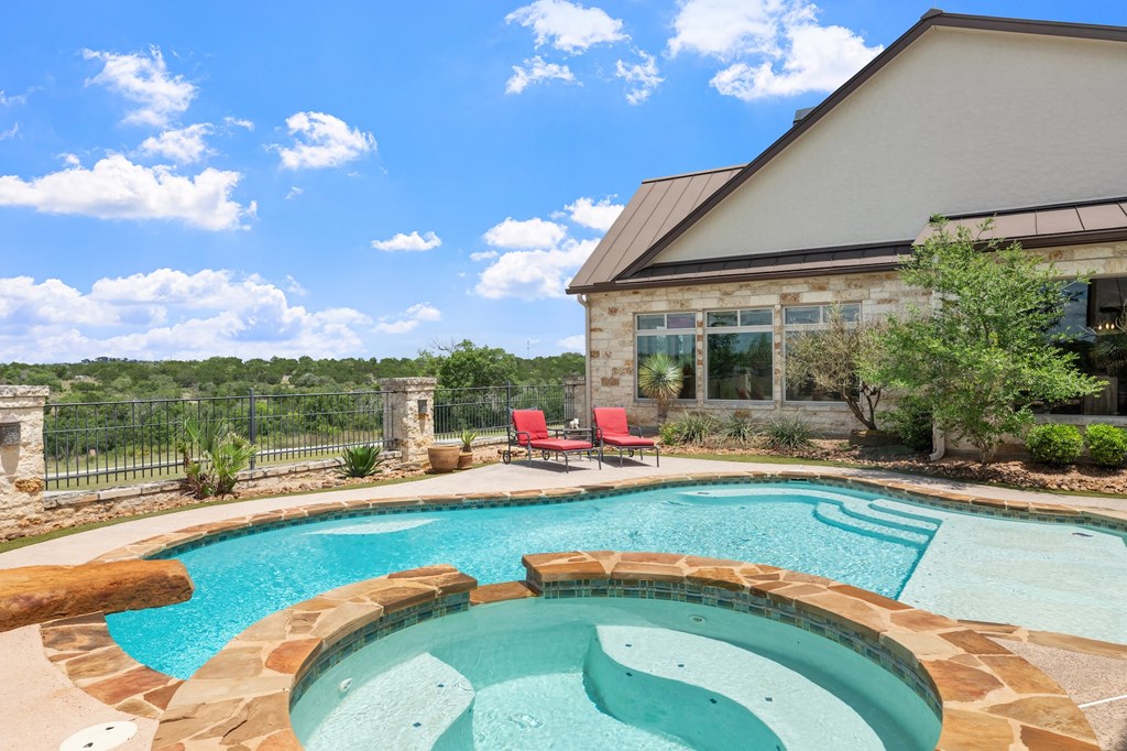 1454 Kendall Jackson Property Photo 4