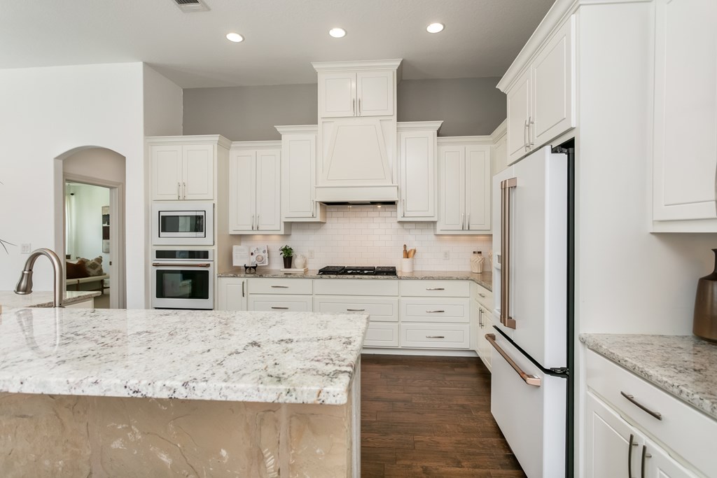 2148 Amberstone Property Photo 7