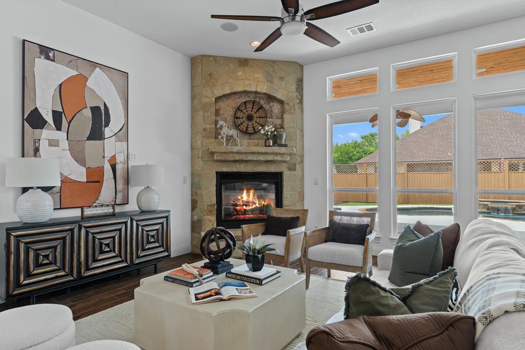 2148 Amberstone Property Photo 8