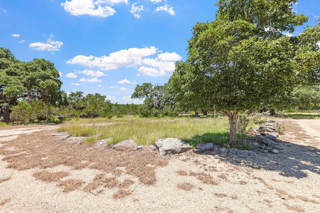 110 Live Oak Lane Property Photo 49