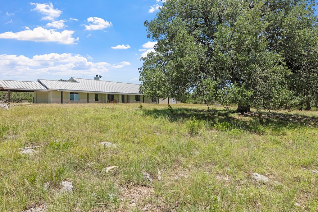 110 Live Oak Lane Property Photo 54