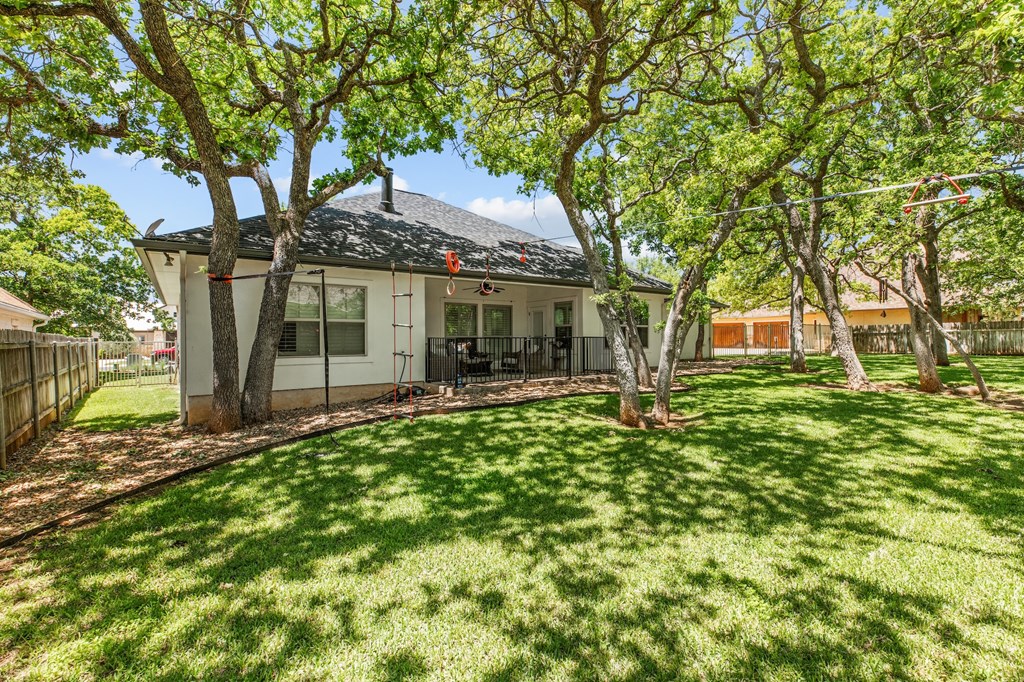 138 Stone Canyon Property Photo 6