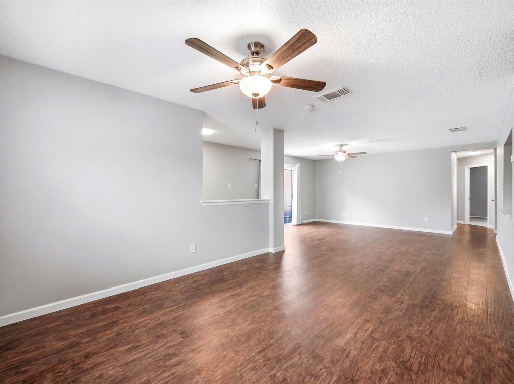 6827 Celes Meadow Dr Property Photo 11