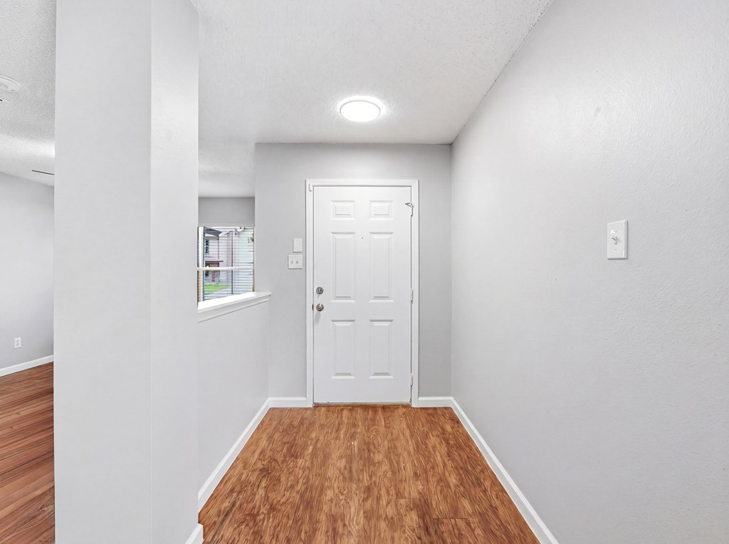 6827 Celes Meadow Dr Property Photo 12