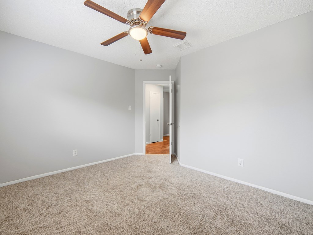 6827 Celes Meadow Dr Property Photo 20