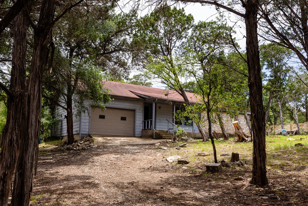 127 Whitetail Drive Property Photo 2